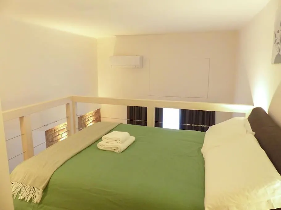 Apartment Fiera - Citylife Luxury Loft Near Duomo Milan